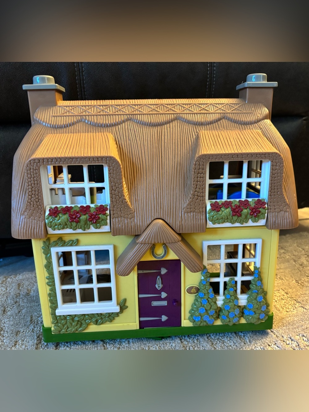 Vintage Step 2 Cottage Main Street Village Doll House
